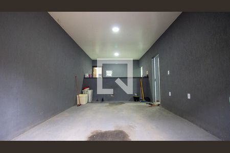 Garagem de casa para alugar com 2 quartos, 250m² em Vargem Grande, Rio de Janeiro