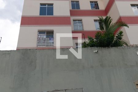 Plaquinha de apartamento para alugar com 3 quartos, 63m² em Copacabana, Belo Horizonte