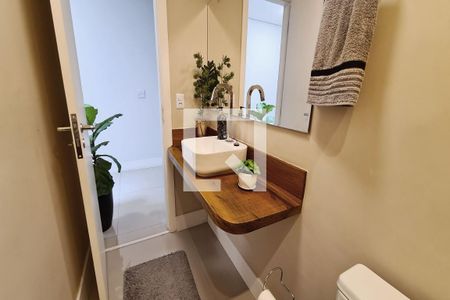 Lavabo de casa à venda com 3 quartos, 222m² em Vila Primavera, São Paulo