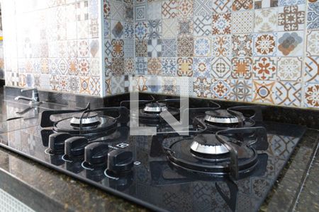 Cozinha de apartamento à venda com 2 quartos, 54m² em Vila Endres, Guarulhos