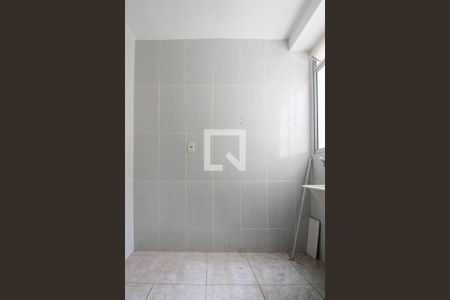 Área de Serviço de apartamento para alugar com 2 quartos, 45m² em Frei Leopoldo, Belo Horizonte