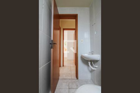 Banheiro Social de apartamento para alugar com 2 quartos, 45m² em Frei Leopoldo, Belo Horizonte