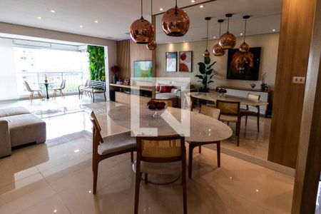 Sala de apartamento à venda com 3 quartos, 103m² em Água Branca, São Paulo