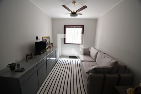 Sala TV de casa para alugar com 5 quartos, 288m² em Vila Brandina, Campinas