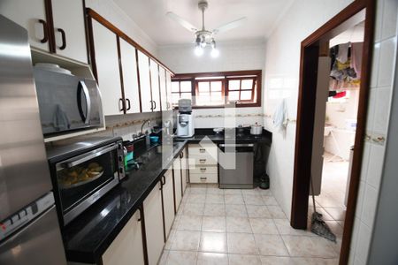Cozinha de casa à venda com 5 quartos, 288m² em Vila Brandina, Campinas