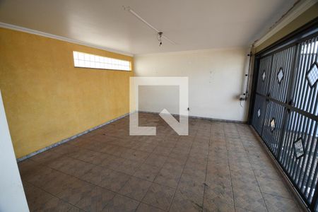 Garagem de casa à venda com 4 quartos, 480m² em Parque dos Jacarandás, Campinas