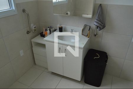 Banheiro de apartamento para alugar com 1 quarto, 76m² em Jacarepaguá, Rio de Janeiro