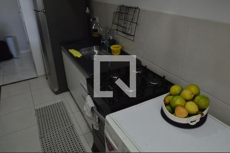 Cozinha de apartamento para alugar com 1 quarto, 76m² em Jacarepaguá, Rio de Janeiro