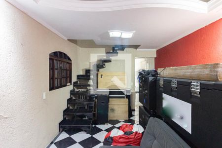 Sala de casa para alugar com 3 quartos, 165m² em Vila Carmosina, São Paulo