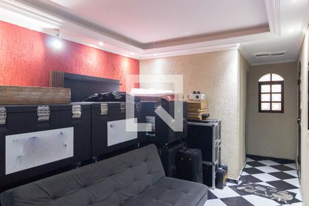 Sala de casa para alugar com 3 quartos, 165m² em Vila Carmosina, São Paulo