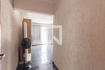 Suíte 1 de casa para alugar com 3 quartos, 165m² em Vila Carmosina, São Paulo