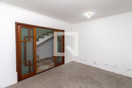 Sala de TV de casa à venda com 4 quartos, 310m² em Vila Moraes, São Paulo