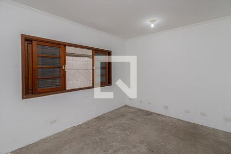 Sala de TV de casa à venda com 4 quartos, 310m² em Vila Moraes, São Paulo