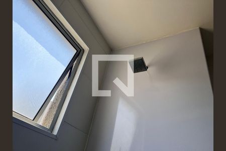 Banheiro Social de apartamento à venda com 2 quartos, 48m² em Taquara, Rio de Janeiro
