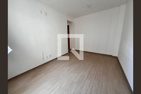 Sala de apartamento à venda com 2 quartos, 48m² em Taquara, Rio de Janeiro