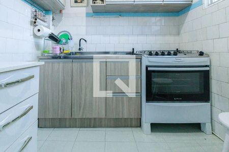 Cozinha - Armários de apartamento à venda com 2 quartos, 68m² em Santa Maria Goretti, Porto Alegre