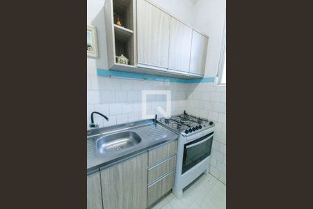 Cozinha de apartamento à venda com 2 quartos, 68m² em Santa Maria Goretti, Porto Alegre