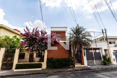 Fachada de casa à venda com 3 quartos, 215m² em Siciliano, São Paulo