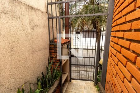 Quintal de casa à venda com 3 quartos, 215m² em Siciliano, São Paulo