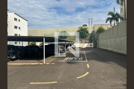 Garagem de apartamento para alugar com 2 quartos, 65m² em Jardim das Bandeiras, Campinas
