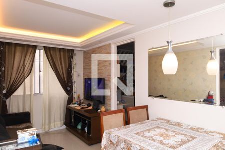 Sala de apartamento para alugar com 3 quartos, 50m² em Cidade Líder, São Paulo