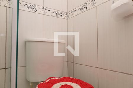 Banheiro de apartamento para alugar com 3 quartos, 50m² em Cidade Líder, São Paulo