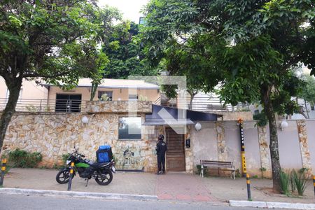 Fachada de apartamento para alugar com 3 quartos, 50m² em Cidade Líder, São Paulo