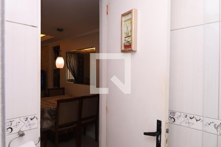 Banheiro de apartamento à venda com 3 quartos, 50m² em Cidade Líder, São Paulo