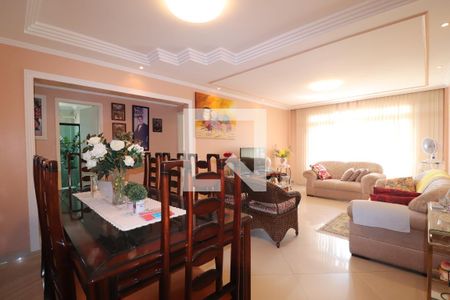 Sala de apartamento à venda com 2 quartos, 110m² em Santa Terezinha, Santo André