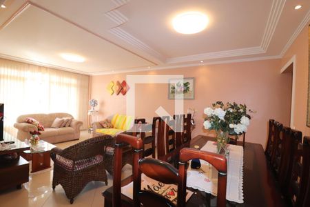 Sala de apartamento à venda com 2 quartos, 110m² em Santa Terezinha, Santo André