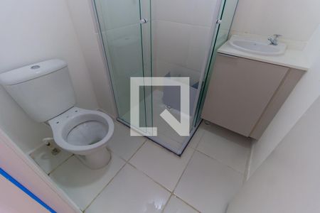 Banheiro de apartamento para alugar com 1 quarto, 15m² em Vila Santa Clara, São Paulo