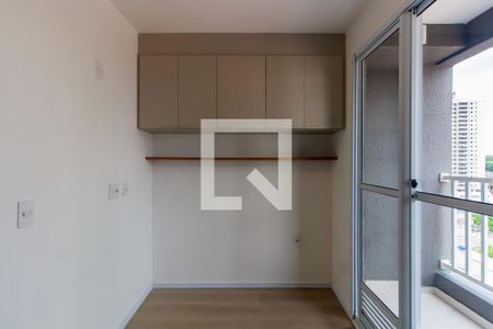 Sala/Quarto de apartamento para alugar com 1 quarto, 15m² em Vila Santa Clara, São Paulo