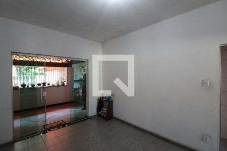 Copa de casa à venda com 3 quartos, 270m² em Serrano, Belo Horizonte