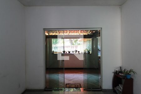 Copa de casa à venda com 3 quartos, 270m² em Serrano, Belo Horizonte