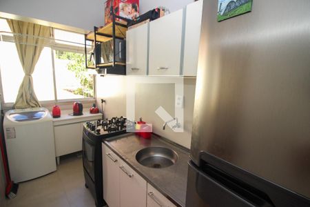 Cozinha e Área de Serviço de apartamento à venda com 1 quarto, 40m² em Partenon, Porto Alegre