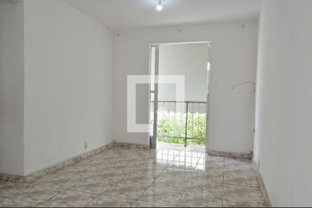 Sala  de apartamento para alugar com 2 quartos, 55m² em Taquara, Rio de Janeiro