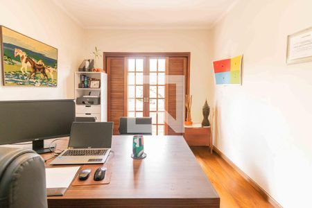 Escritório de casa à venda com 4 quartos, 417m² em Parque dos Principes, São Paulo