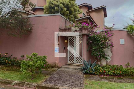 Fachada de casa à venda com 4 quartos, 417m² em Parque dos Principes, São Paulo