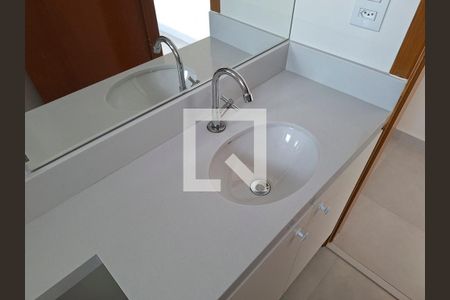 Banheiro de apartamento para alugar com 1 quarto, 34m² em Parada Inglesa, São Paulo