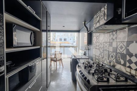 Cozinha de apartamento para alugar com 1 quarto, 74m² em Bela Vista, São Paulo