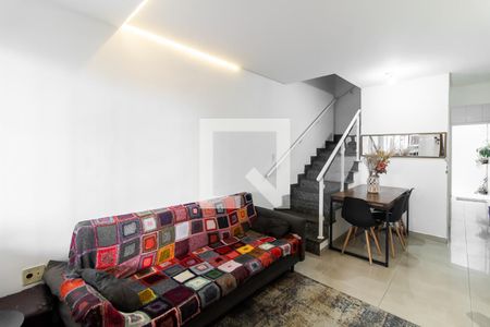 Sala de casa para alugar com 2 quartos, 90m² em Jardim Artur Alvim, São Paulo