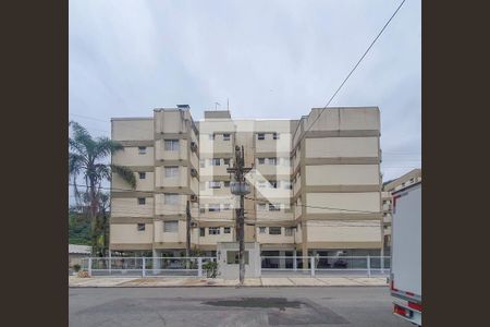 Fachada de apartamento para alugar com 3 quartos, 90m² em Vila Julia, Guarujá