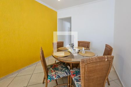 Sala de apartamento para alugar com 3 quartos, 90m² em Vila Julia, Guarujá