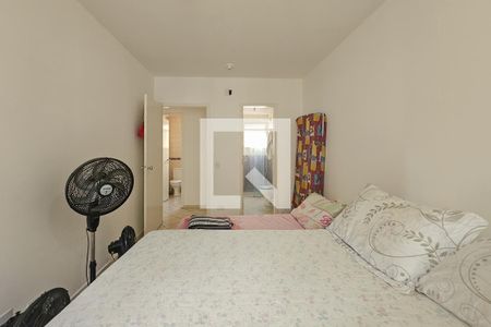 Suíte de apartamento para alugar com 3 quartos, 90m² em Vila Julia, Guarujá