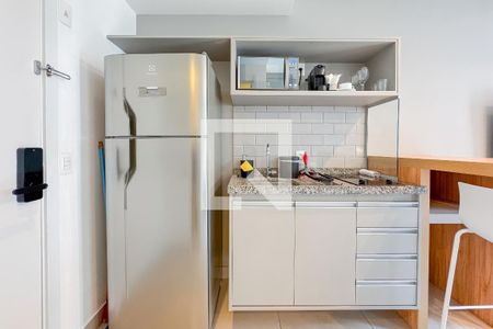 Cozinha de kitnet/studio à venda com 1 quarto, 26m² em Liberdade, São Paulo
