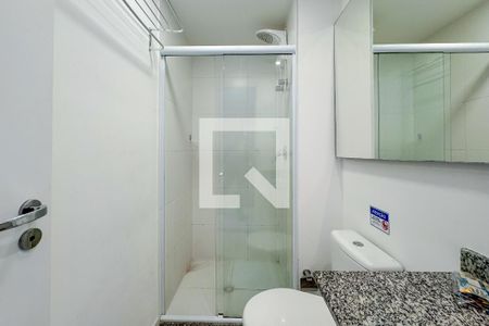 Banheiro de kitnet/studio à venda com 1 quarto, 26m² em Liberdade, São Paulo