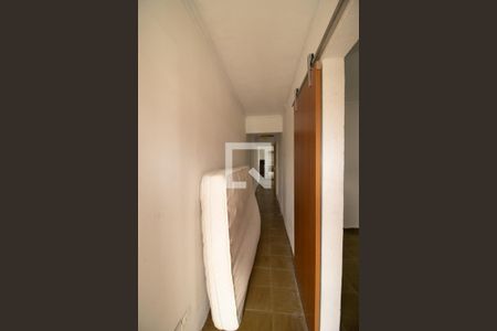 Corredor de casa para alugar com 2 quartos, 65m² em Parque Edu Chaves, São Paulo