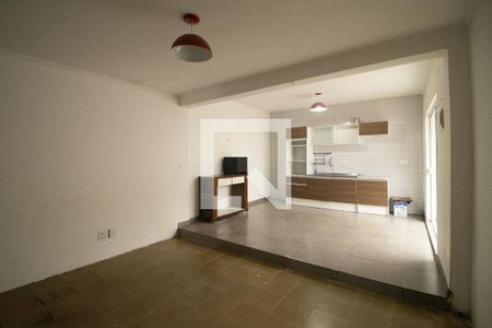 Sala e Cozinha de casa para alugar com 2 quartos, 65m² em Parque Edu Chaves, São Paulo