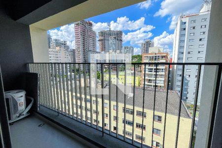 Varanda de kitnet/studio para alugar com 1 quarto, 26m² em Cerqueira César, São Paulo