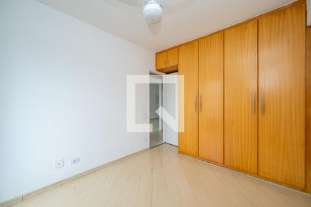 Quarto 1 de apartamento para alugar com 2 quartos, 63m² em Vila Santa Catarina, São Paulo